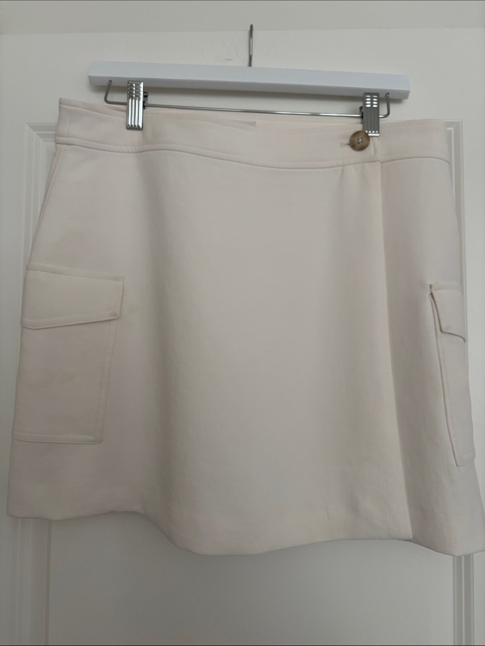 Wilfred Cream Mini Skirt with Patch Pockets